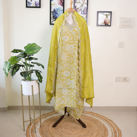 Soft Tissue Fabric Yellow Flower