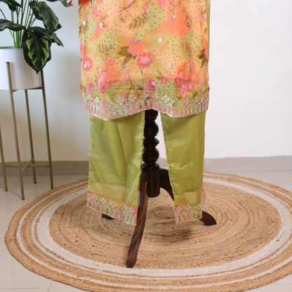 V-Neck straight flower print