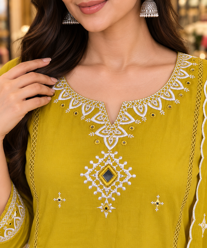 PURE MUL COTTON 3pc Embroidery suit
